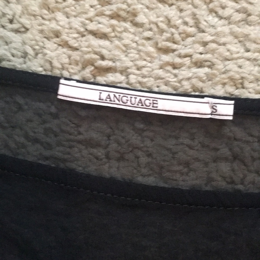 Language Top - image 2